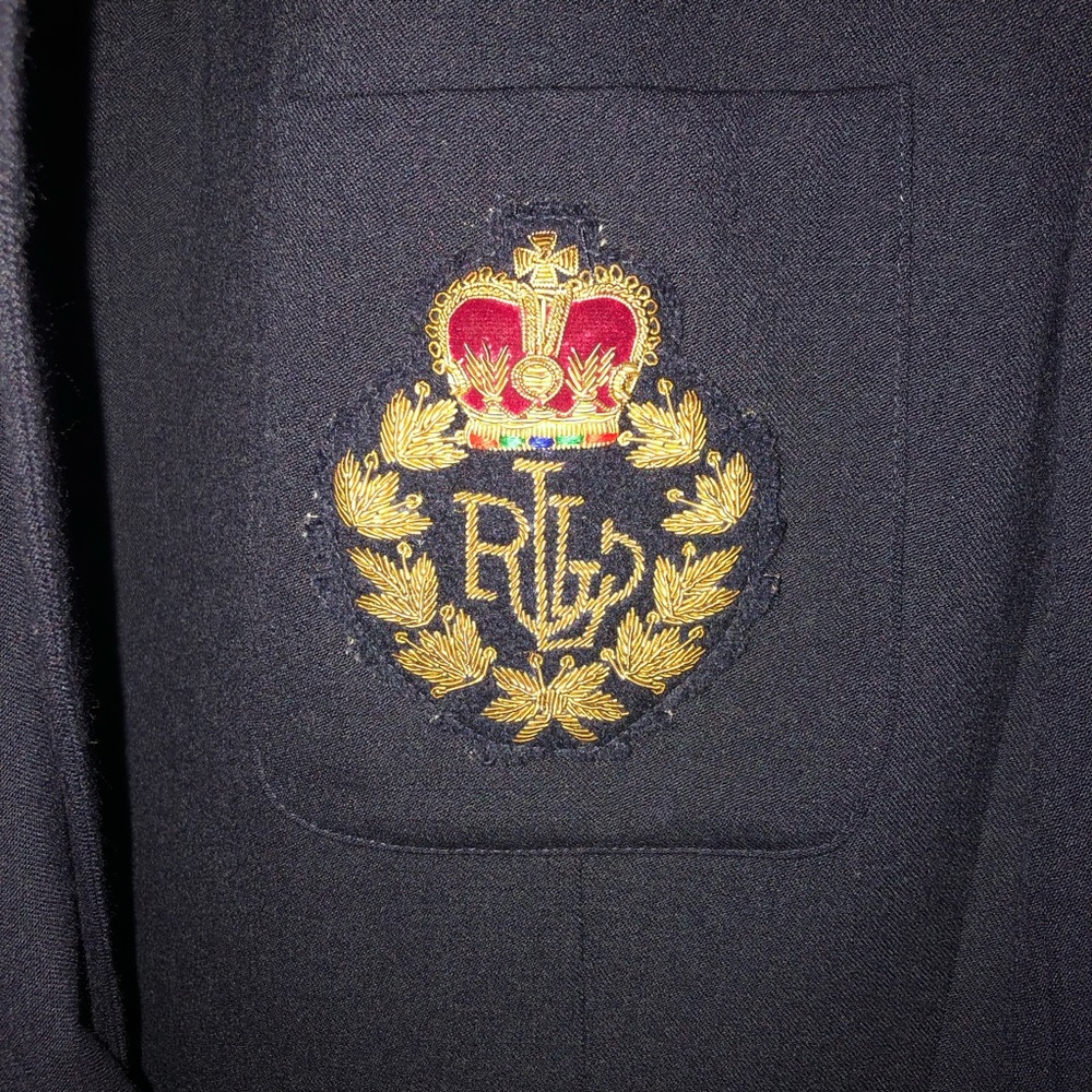 Lauren Ralph Lauren Double-Breasted Navy Blazer With Lauren Crest - Picture 4 of 11